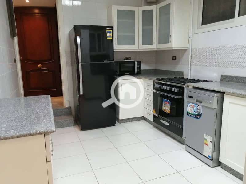 18 169ae577-4dab-4034-9c43-bfdbd7690b02. jpeg