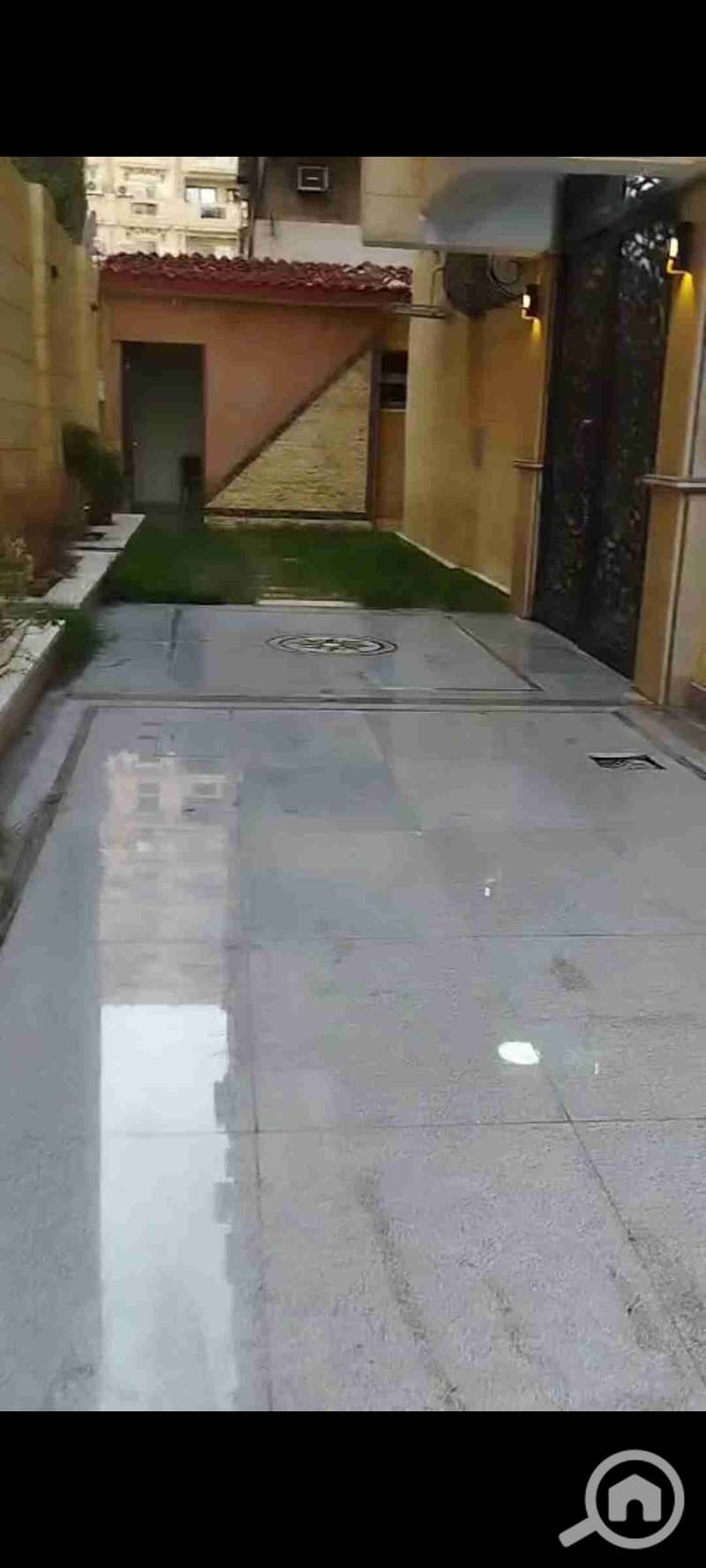 1000516917. jpg 1000516917. jpg