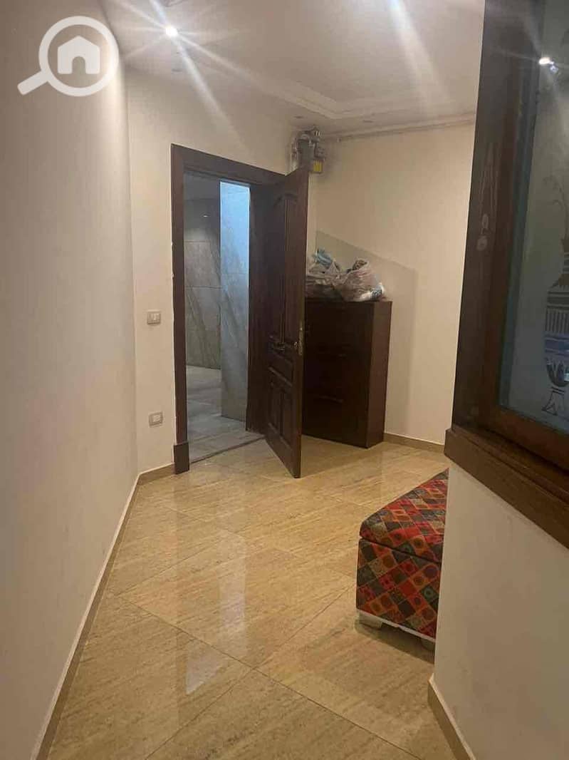 8 31589770-15c6-4101-bd5d-13b95b0de3ea. jpg