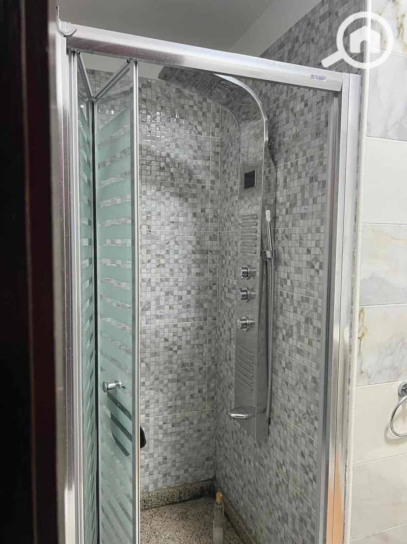 17 f412d350-c2ec-4431-a874-c8bdbb15c4ea. jpg