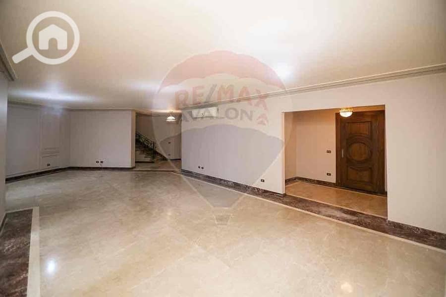 2 dfb1822b-ef34-4aa2-93b8-3735e0ce5044. jpg