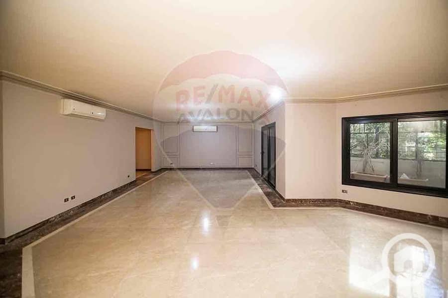 4 88891e6b-3564-495e-86ea-fc6d16b3802a. jpg