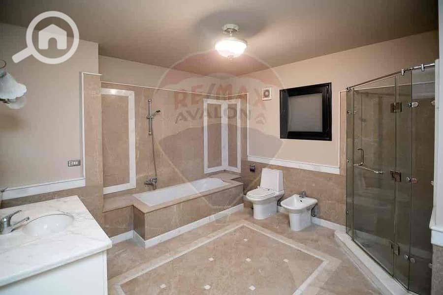 7 702a4b1a-2368-4b99-bb5b-076b57583eca. jpg