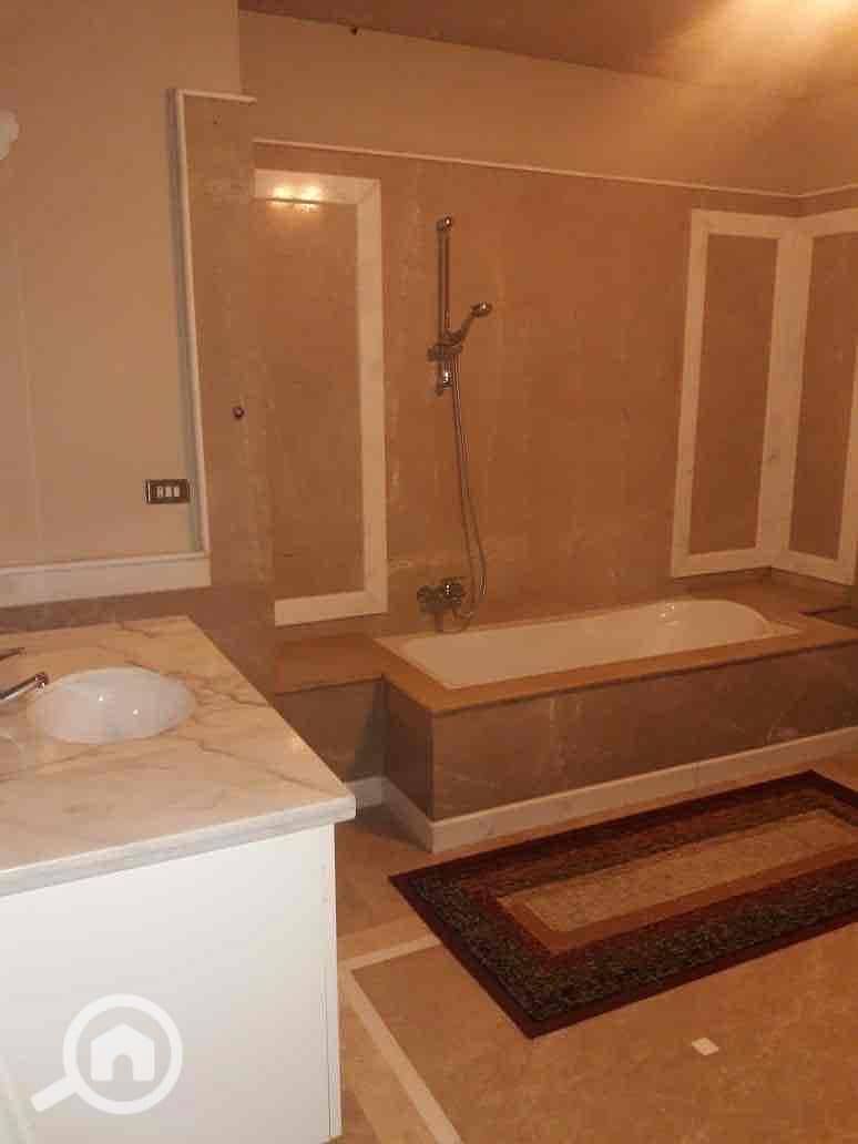 8 fa2c307a-2cbd-4577-b778-727c1966b2ee. jpg