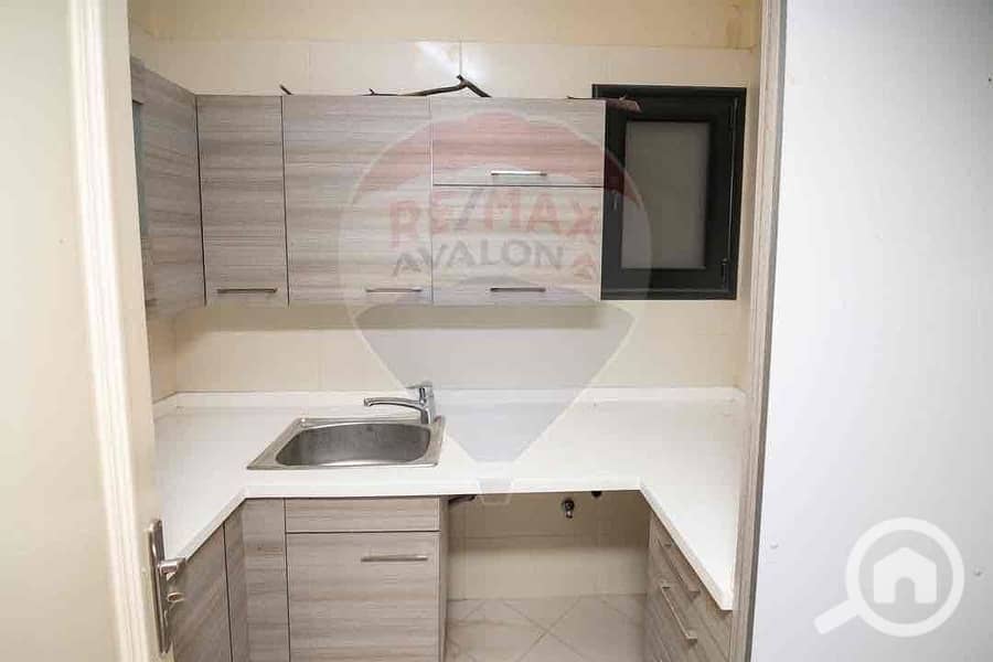 14 f364e7a8-de8e-4dd8-b0ba-506033abe04d. jpg