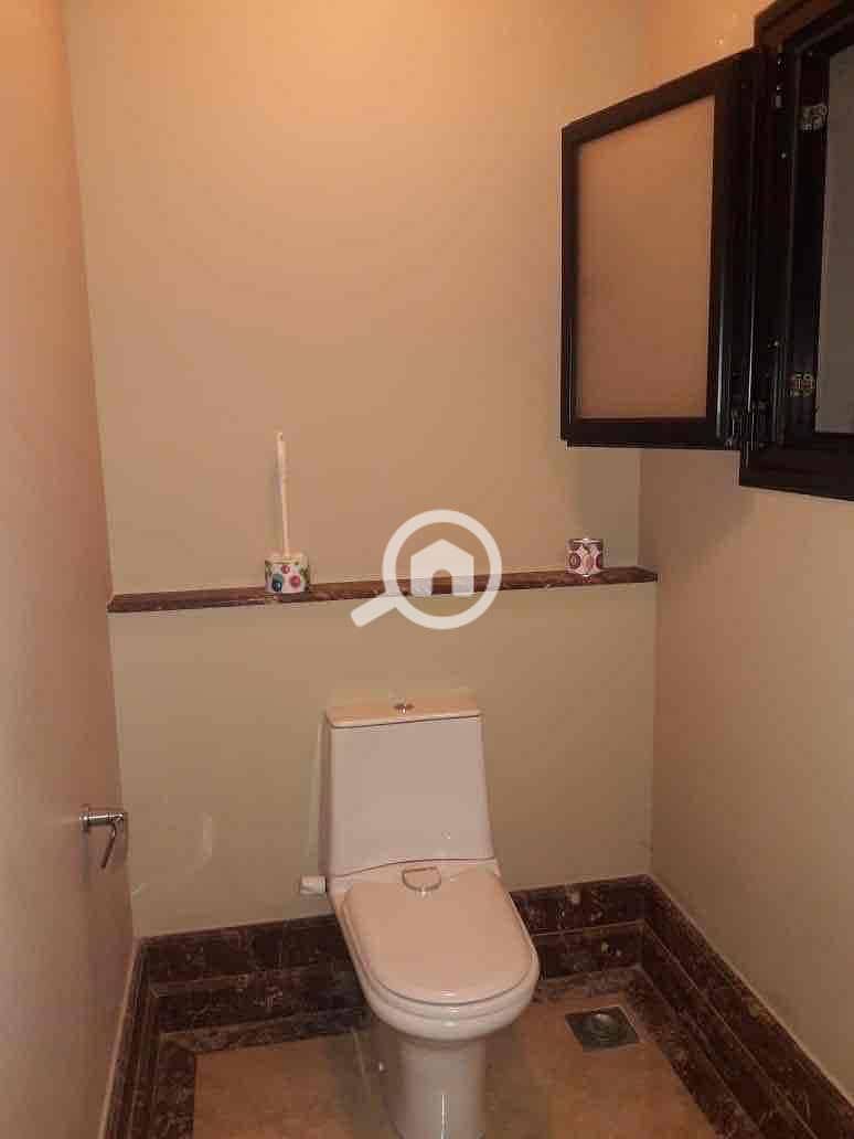 15 c2c85236-7fed-4641-9ab1-de8c37927cf4. jpg