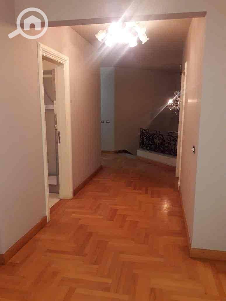 17 b687512c-cb53-4277-b286-a11fb8959c18. jpg