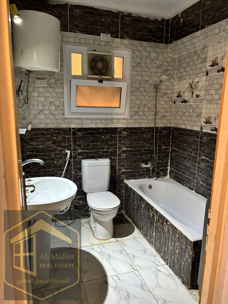 10 WhatsApp Image 2025-11-27 at 18.22. 35 (2). jpeg