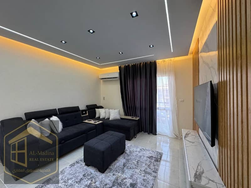 2 WhatsApp Image 2025-11-29 at 19.36. 48 (1). jpeg