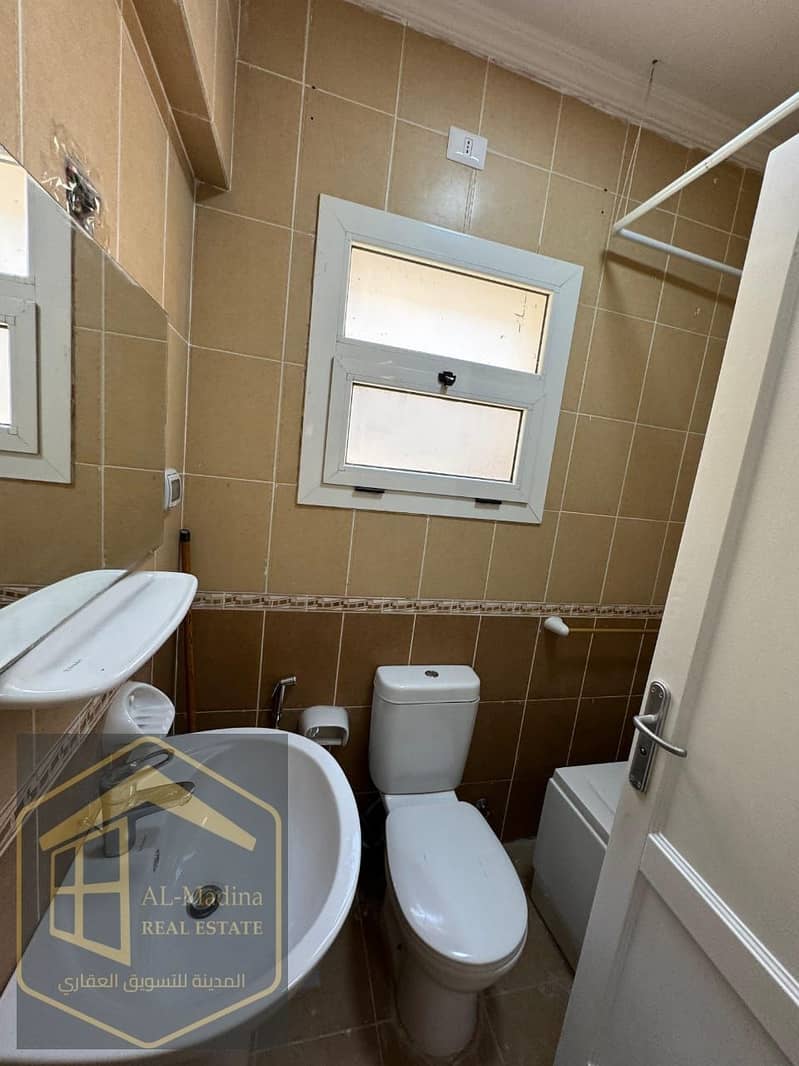 12 WhatsApp Image 2025-11-29 at 19.36. 54. jpeg