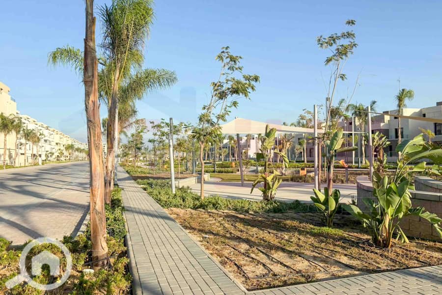 10 WhatsApp Image 2025-11-24 at 7.16. 08 PM (1). jpg