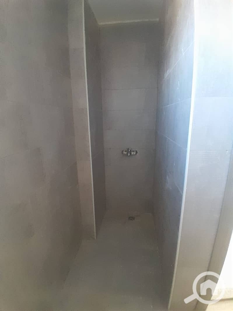 15 fd0096cd-ad2f-47a9-be7d-5fb0bcdae47c. jpg