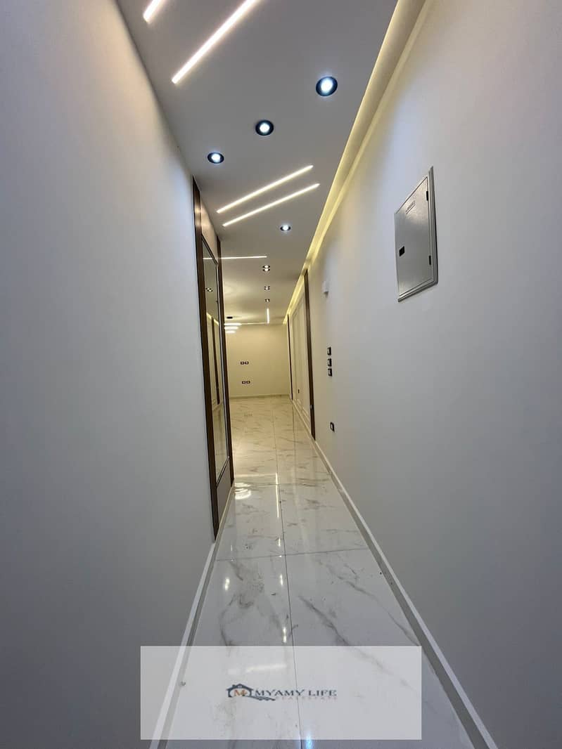 4 WhatsApp Image 2025-11-28 at 9.38. 17 PM (1). jpeg