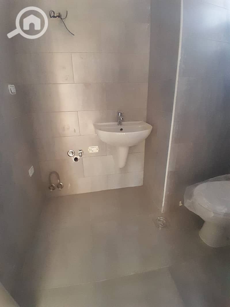 14 c83443b5-b59e-48de-bc05-044eb888861b. jpg