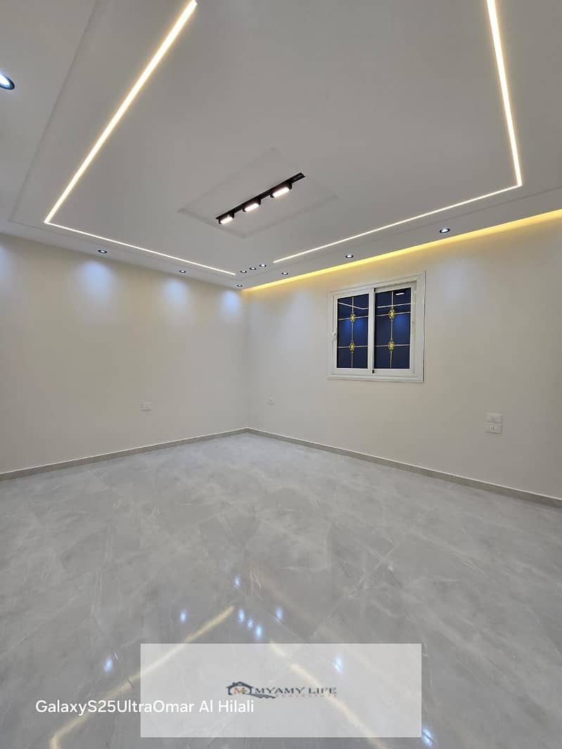 8 WhatsApp Image 2025-11-20 at 8.38. 49 PM (1). jpeg