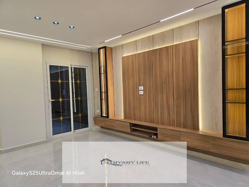 10 WhatsApp Image 2025-11-20 at 8.38. 50 PM (1). jpeg