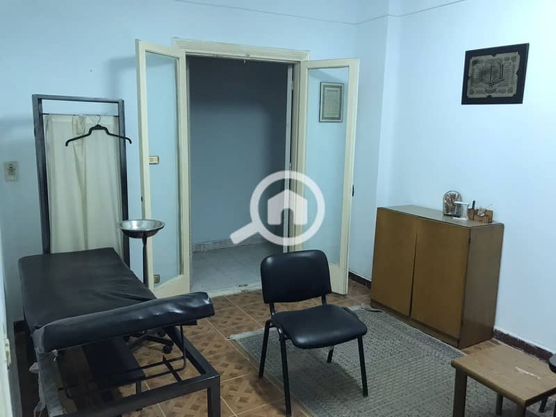 3 14f95552-0098-4f44-98ea-073aaffe3835. jpeg