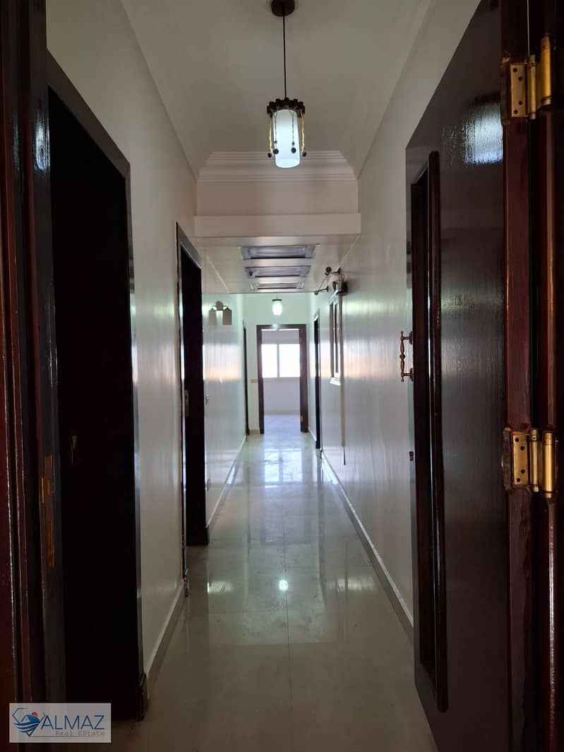 4 WhatsApp Image 2025-11-30 at 11.10. 34 AM (2). jpeg