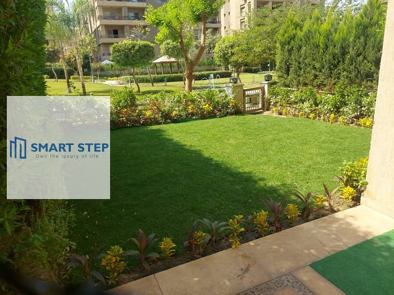 10 the square26. jpg