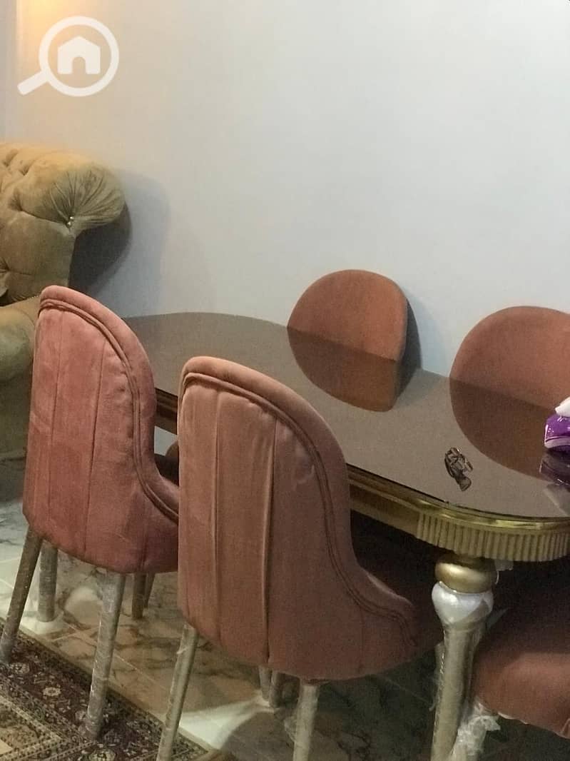 5 6894c8c4-a16e-4bd3-813c-857aa6faf35f. jpg