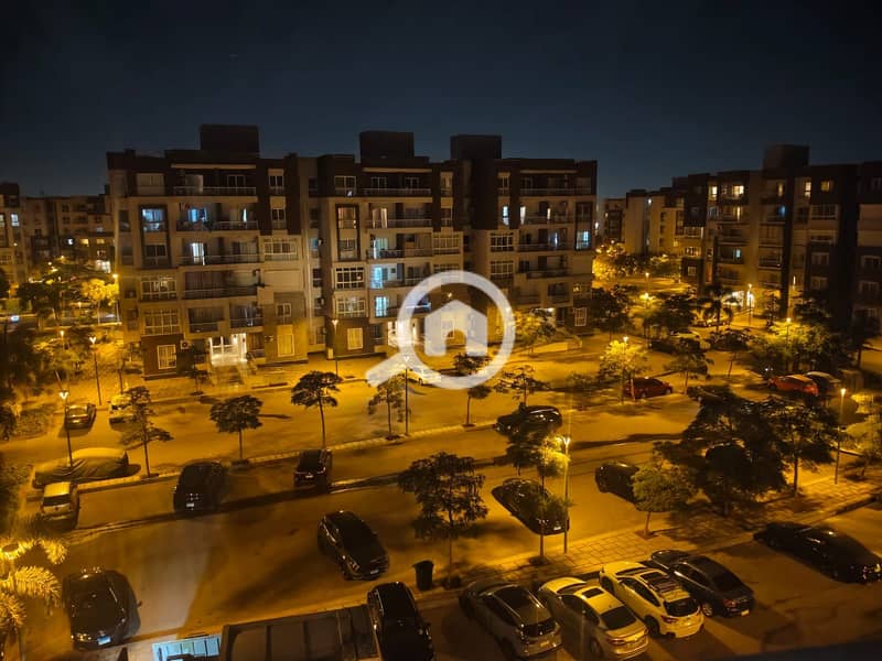 3 e8c97df2-18f6-4959-a067-f7b945205257. jpeg