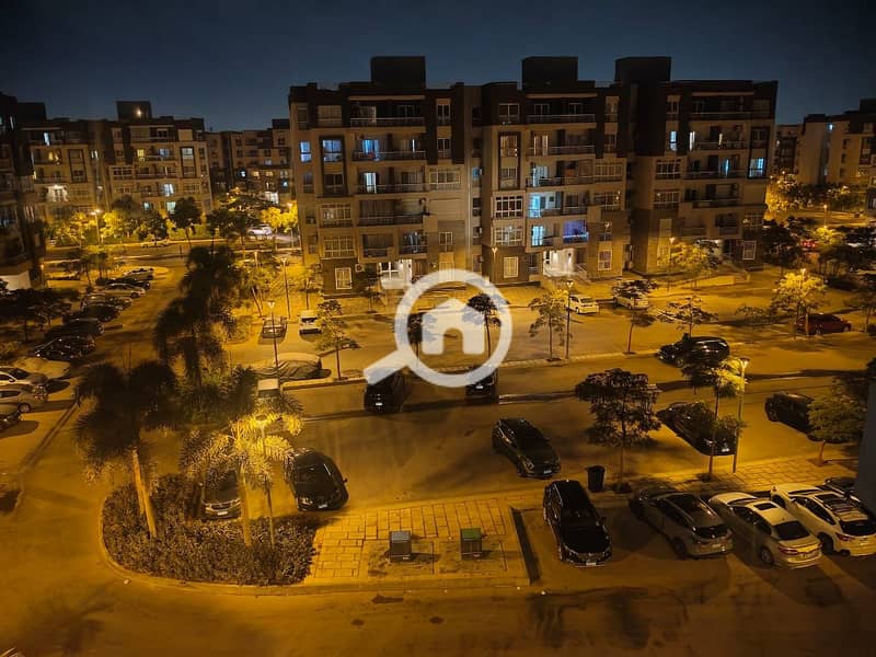 6 e7b6b455-b940-4b83-a86b-a6aa17893fb0. jpeg