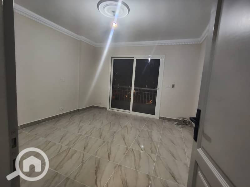 7 032ee3db-5ab3-478d-abed-dc0a1e754b63. jpeg