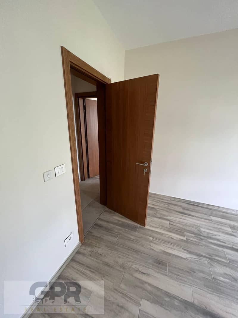 7 WhatsApp Image 2022-04-26 at 10.14. 46 PM. jpeg