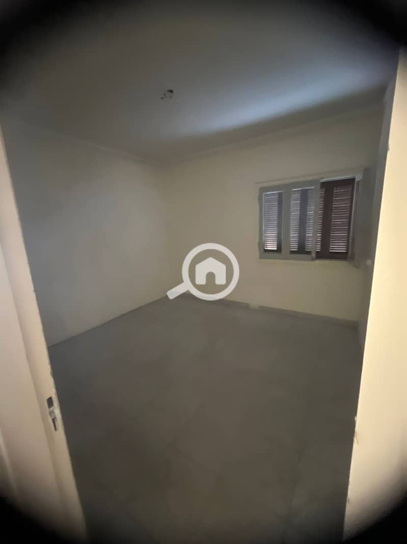 2 WhatsApp Image 2025-11-08 at 11.26. 57 AM (1). jpeg