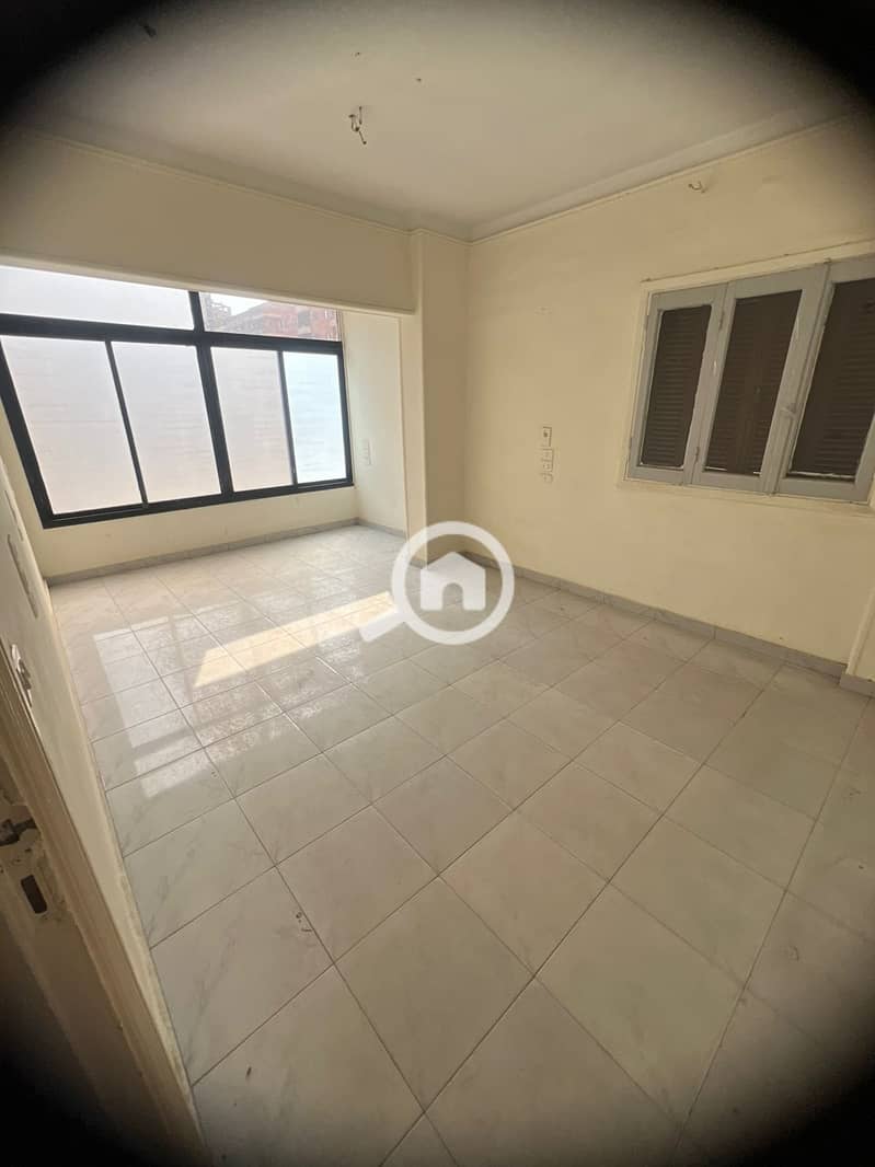 4 WhatsApp Image 2025-11-08 at 11.26. 58 AM (2). jpeg