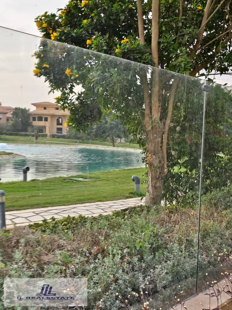 10 8eb08068-e61c-4125-ac72-b6402d2e3952. jpg