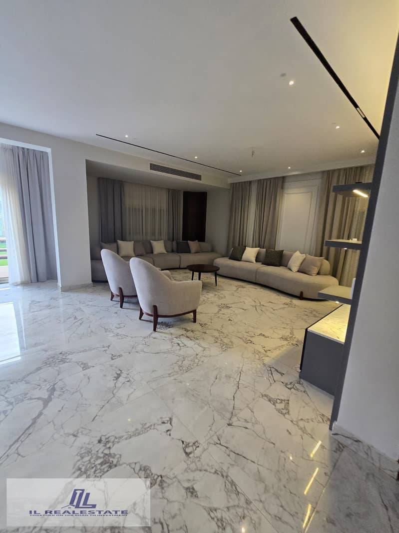 19 953c55af-8a9e-4b51-9998-9905f85b4f26. jpg