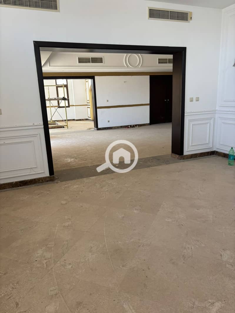 8 8a49f01f-e61f-4b32-80f2-baabc5dd26dd. JPG