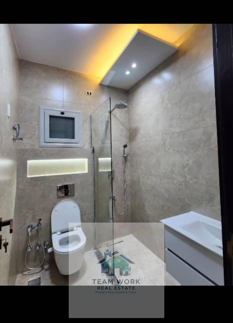 16 5b9d7eb1-5151-494b-9150-10f078c67565. jpg