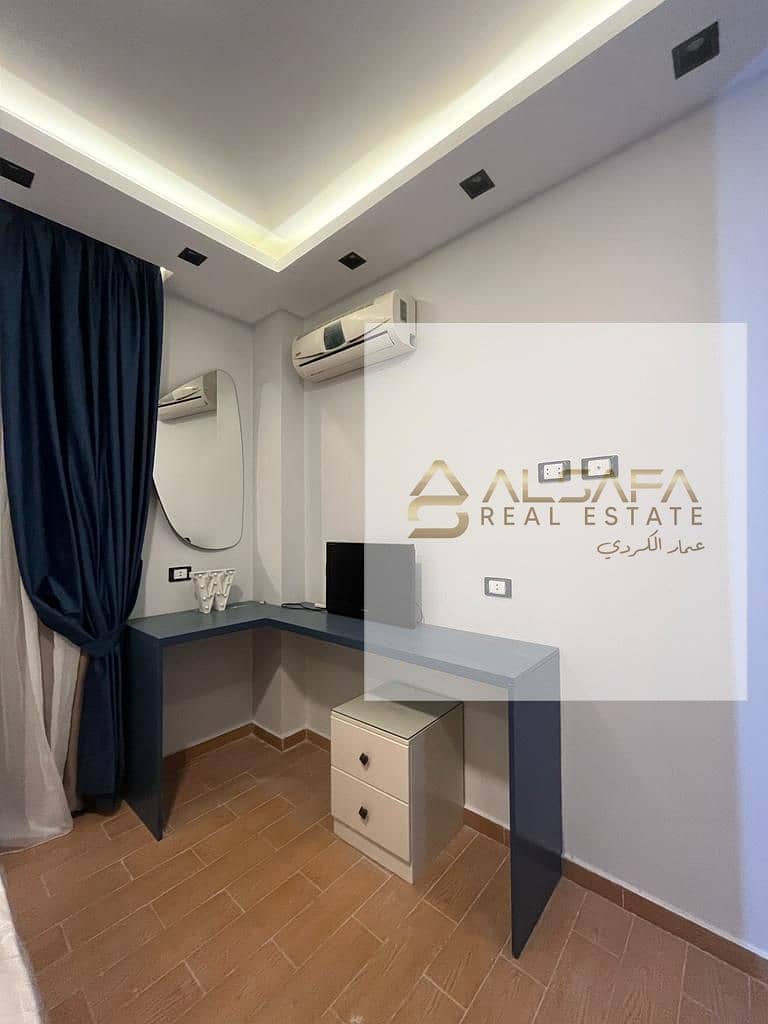 6 WhatsApp Image 2025-11-30 at 12.07. 04 PM (1). jpeg