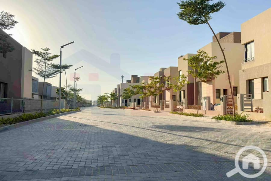 4 WhatsApp Image 2025-11-24 at 7.16. 06 PM (1). jpg