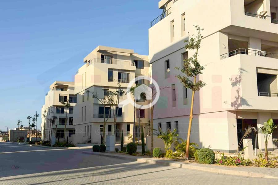 10 WhatsApp Image 2025-11-24 at 7.16. 08 PM (2). jpg