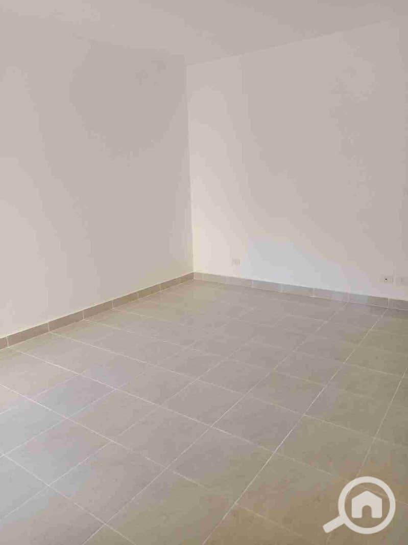 5 FB_IMG_1740482035150. jpg