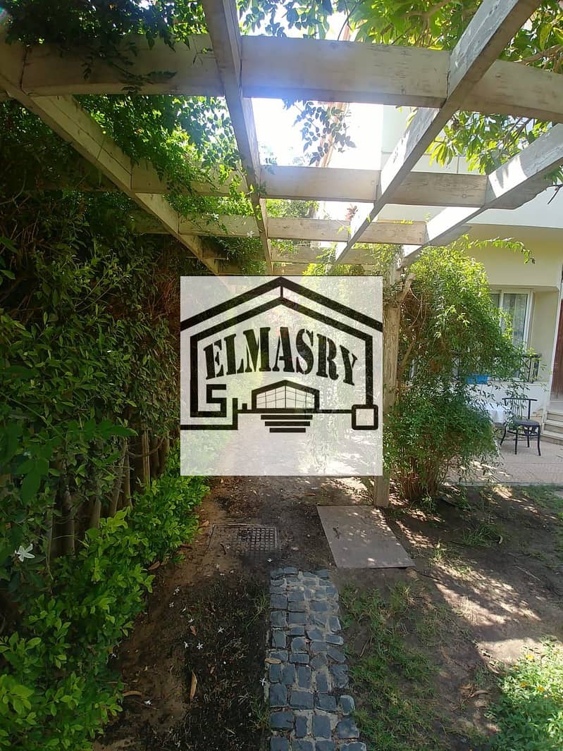 7 4d1662b3-86c4-40c3-8581-eb15bf0a4b0e. jpg