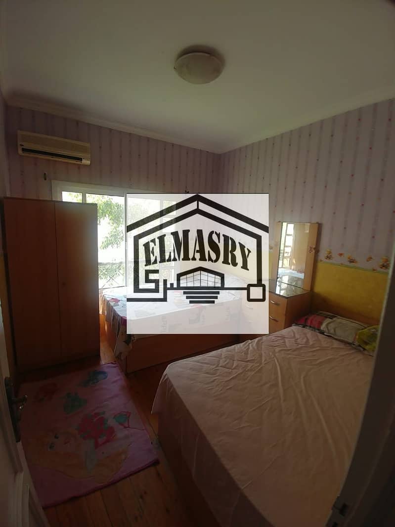 24 ec200a70-c32d-4013-8dc6-bedd2b45ac30. jpg