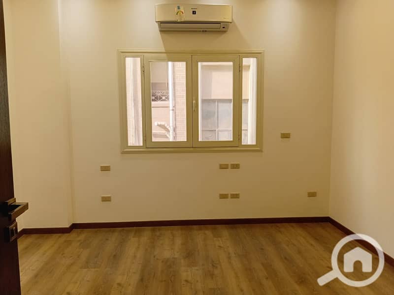 4 WhatsApp Image 2025-11-30 at 1.15. 05 AM (5). jpeg