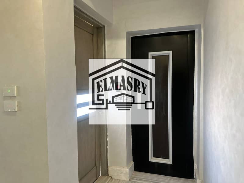 8 311fe6dd-e8b6-46e1-a4d3-3a1a28340d06. jpeg