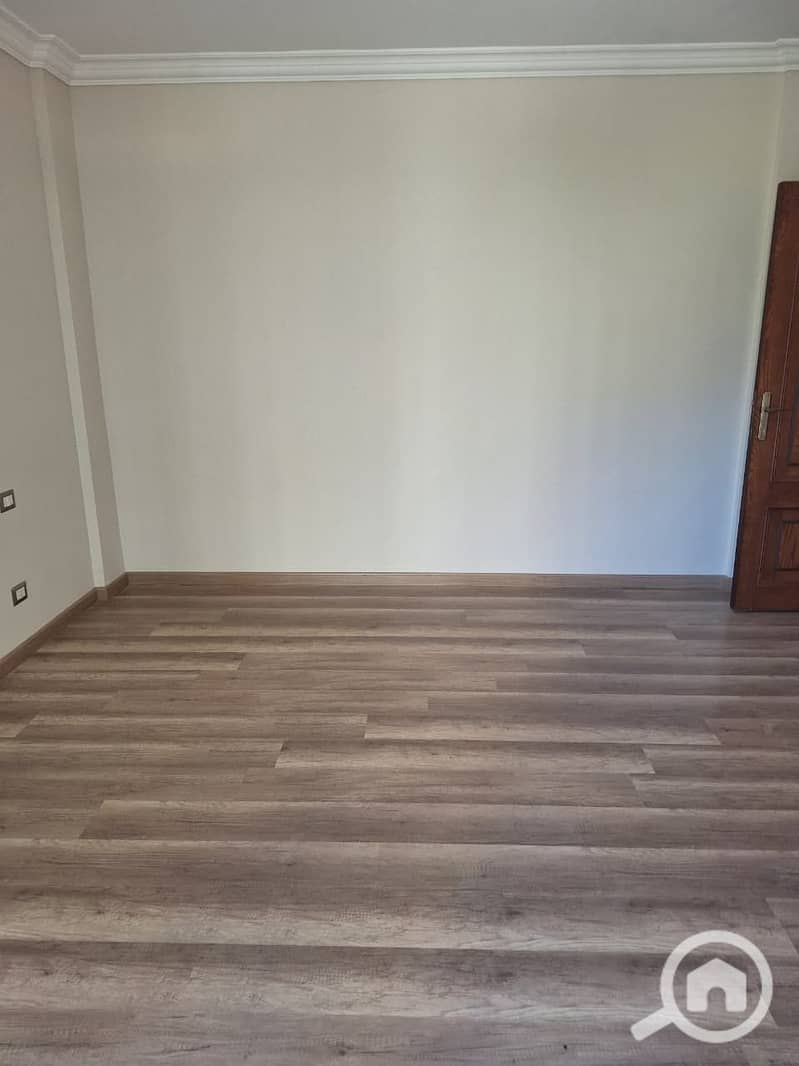 7 صورة واتساب بتاريخ 2025-11-30 في 12.30. 36_6962def2. jpg