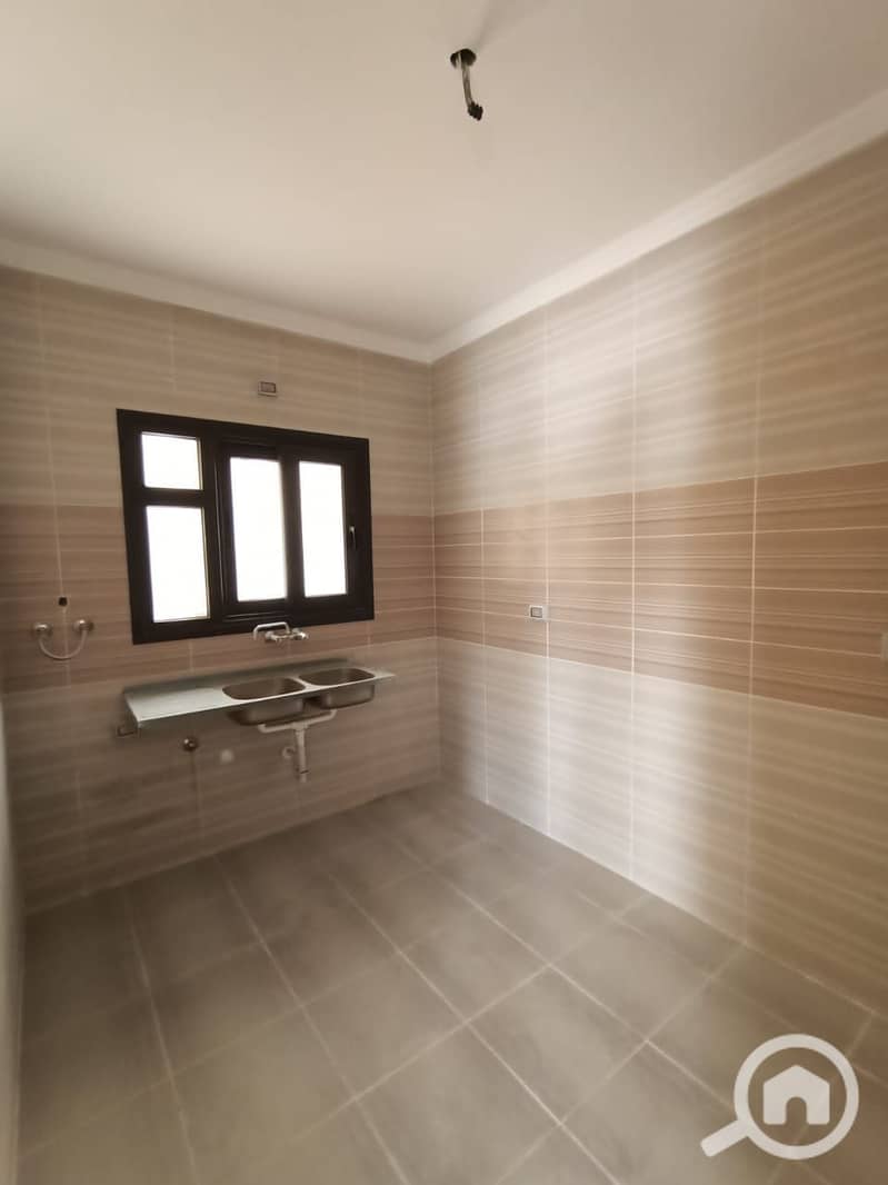 9 WhatsApp Image 2025-04-28 at 6.14. 43 PM (1). jpeg