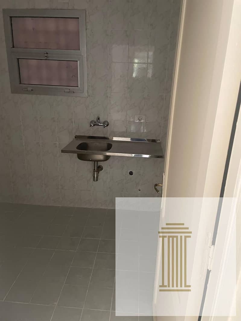 2 WhatsApp Image 2025-11-24 at 11.49. 45 AM (2). jpeg