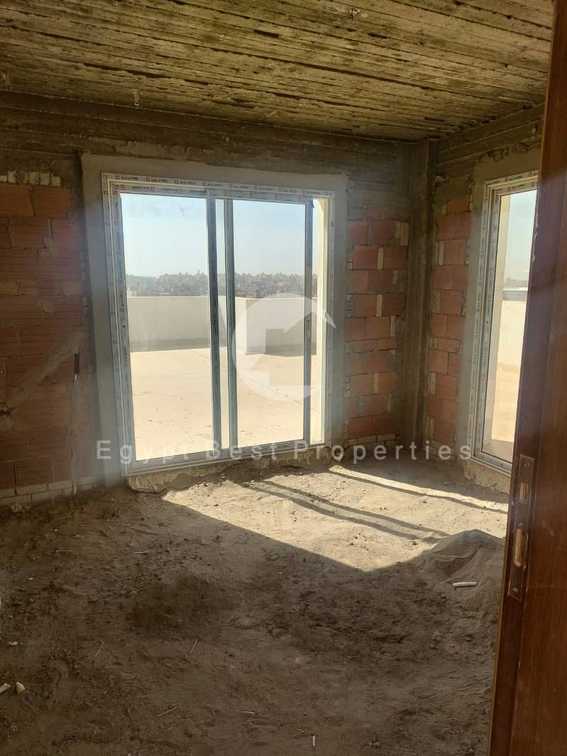 10 WhatsApp Image 2025-11-30 at 11.32. 00 AM. jpeg