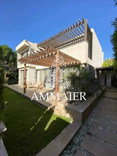 4 Bedroom Villa for Sale in Sheikh Zayed, Giza - f48479a2-b16b-49c2-a150-1ccd9239f726. jpg