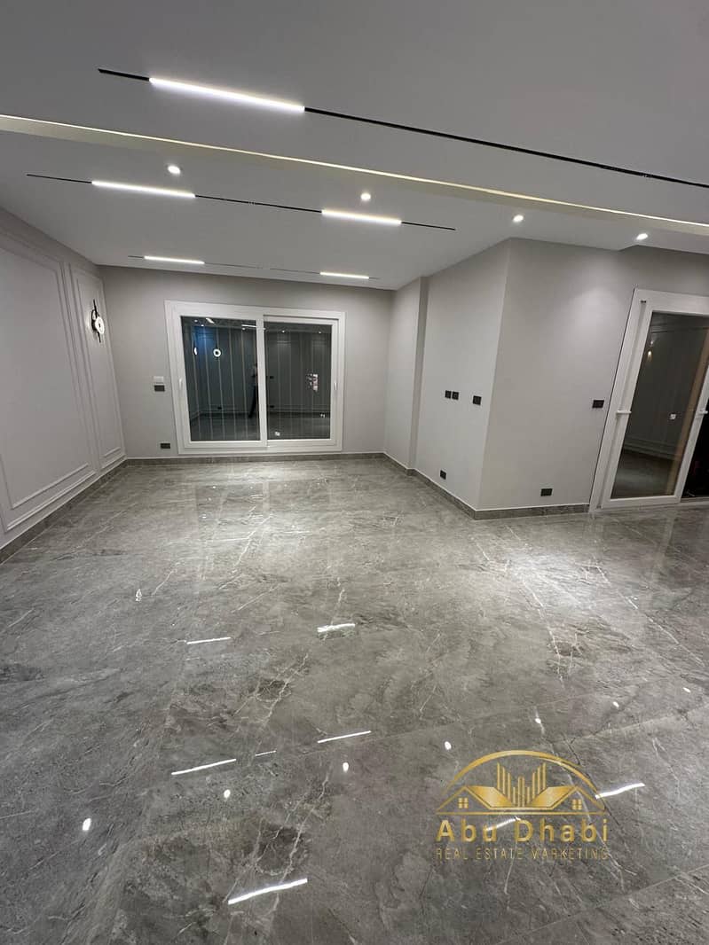 15 45b48d7e-4bbd-4cbc-b682-c0f652b7cc13. jpg