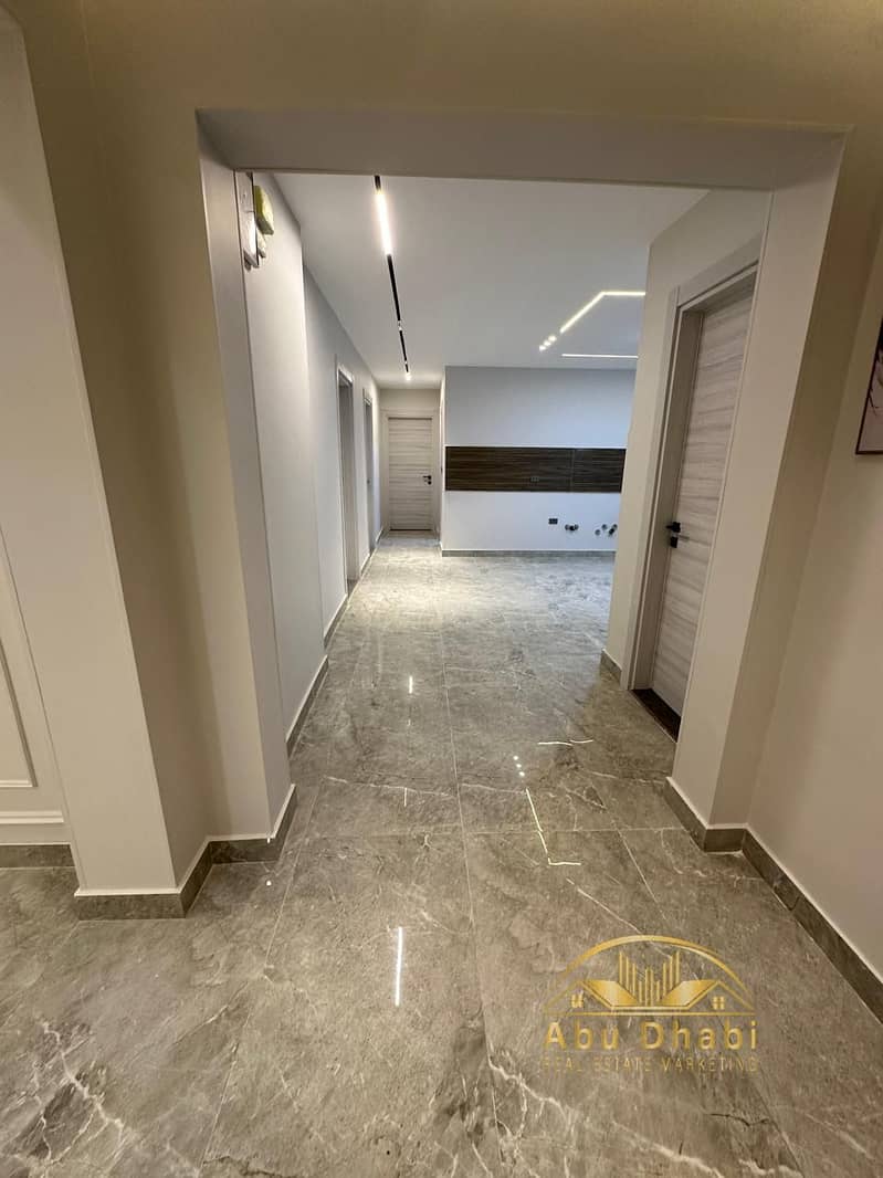 17 38b6b8b9-ede3-49f8-b299-e8f16d542620. jpg