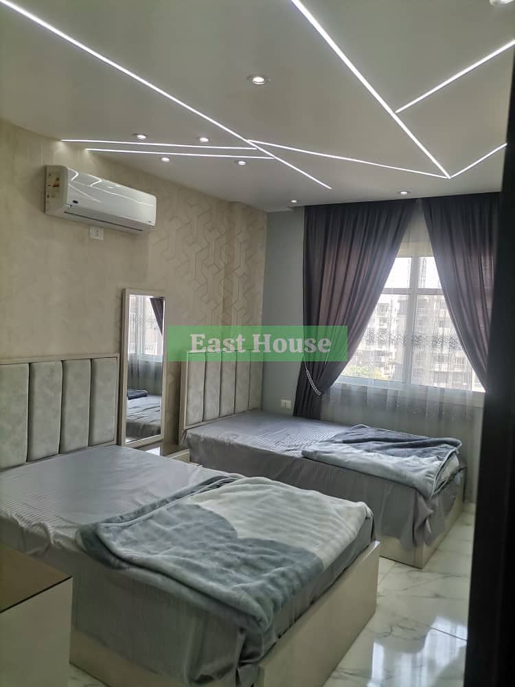 14 ce458841-52a8-408d-8e3d-a4f57b718ded. jpg